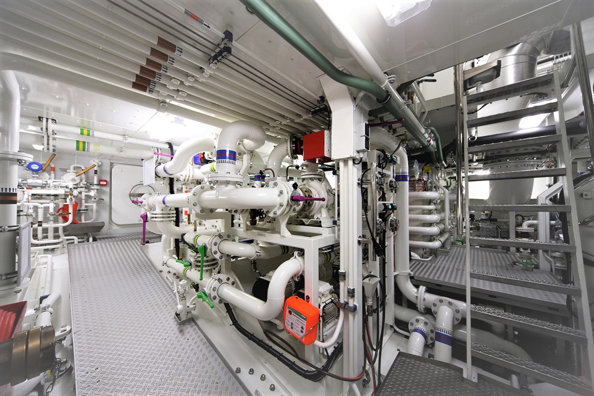 Warantia Superyacht Supply &amp; Yacht Provisioning Services - Premium Marine Parts for Mediterranean Yachts